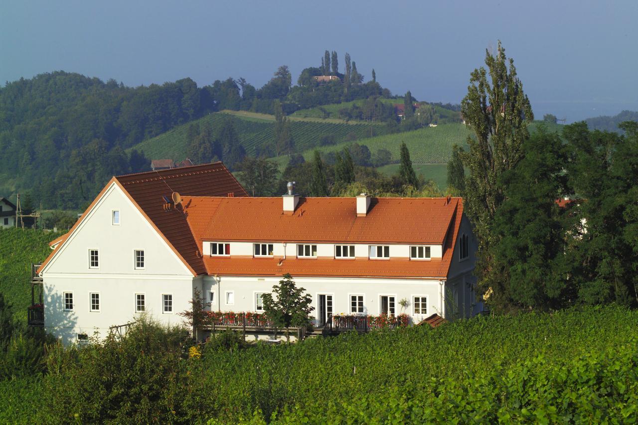 Bacchuskeller Eva Lambauer Bed & Breakfast Gamlitz Exterior photo